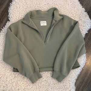 Abercrombie Cropped Quarter Zip Crop Top